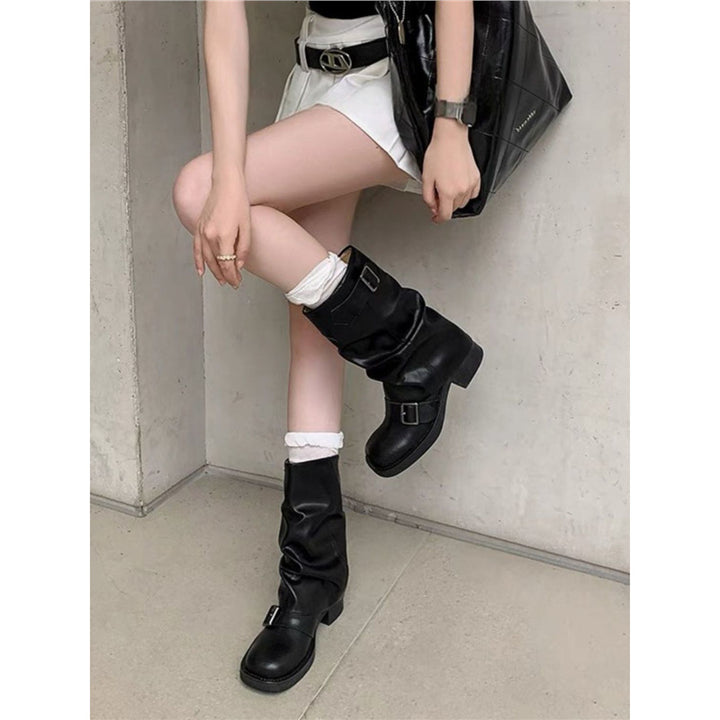 Damen Mid‑Calf Slouch-Bikerstiefel mit doppelter Schnalle und niedrigem Blockabsatz Drune