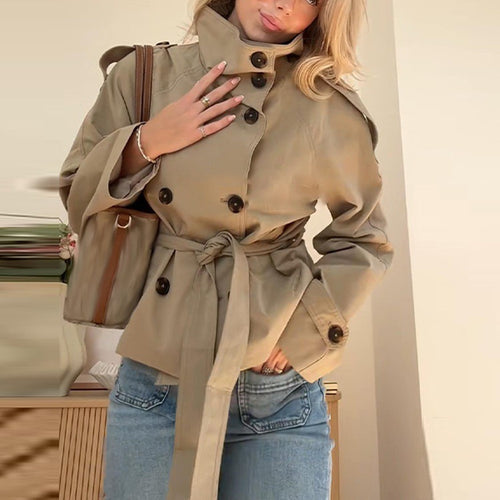 Damen Kurz geschnittener Trench‑Cape mit abnehmbaren Ärmeln, Stehkragen und Doppelreiher Drune