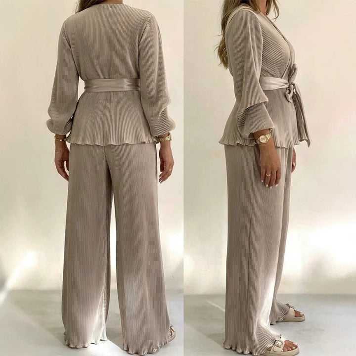 Damen Eleganter Plissee-Zweiteiler mit Wickelshirt, Taillengürtel und weitem Bein Drune