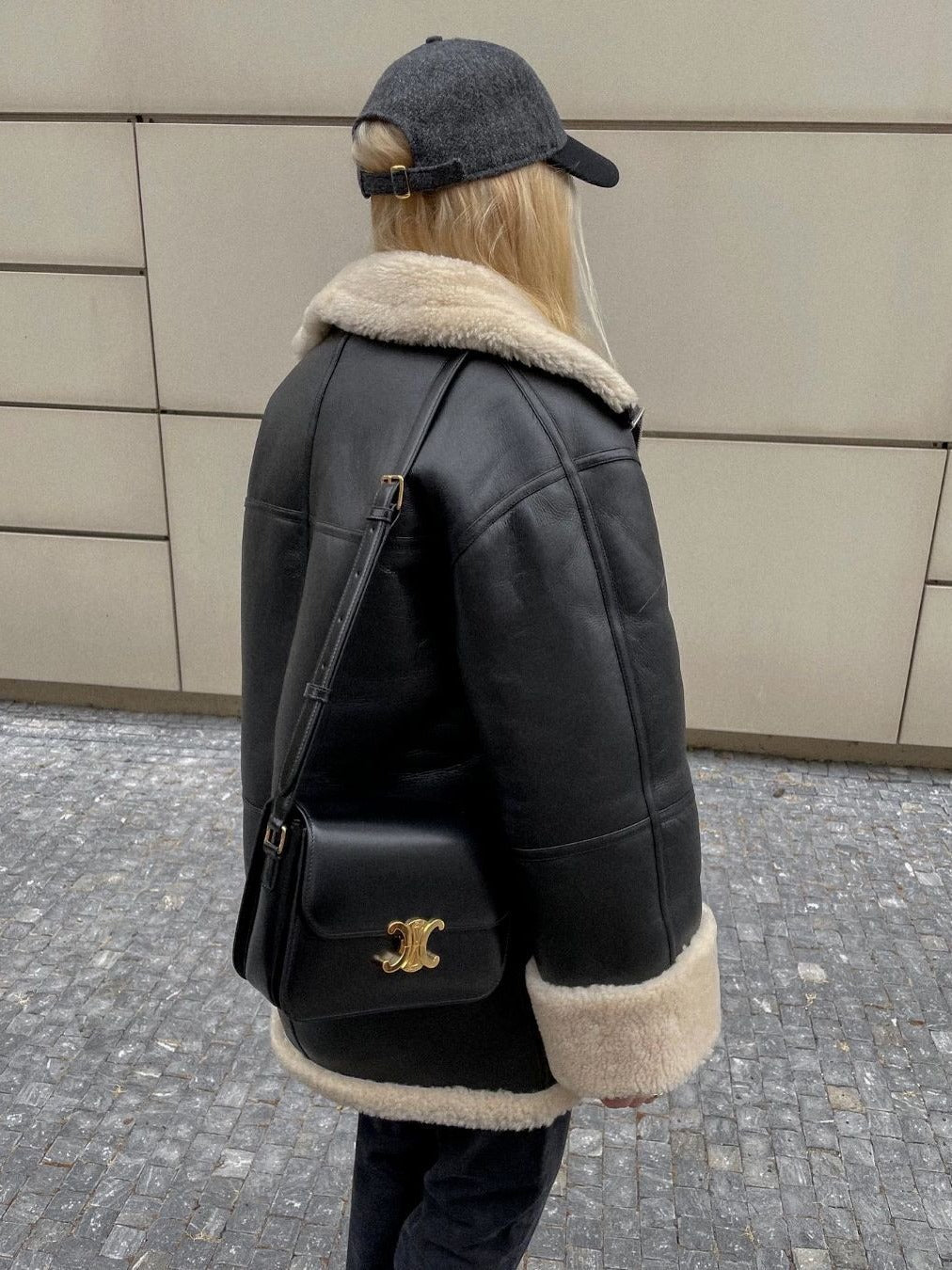 Damen Kunstlederjacke mit Teddyfutter Drune