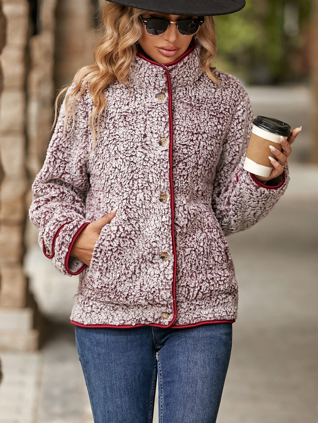 Damen Fleecejacke mit hohem Kragen und kuscheliger Textur Drune