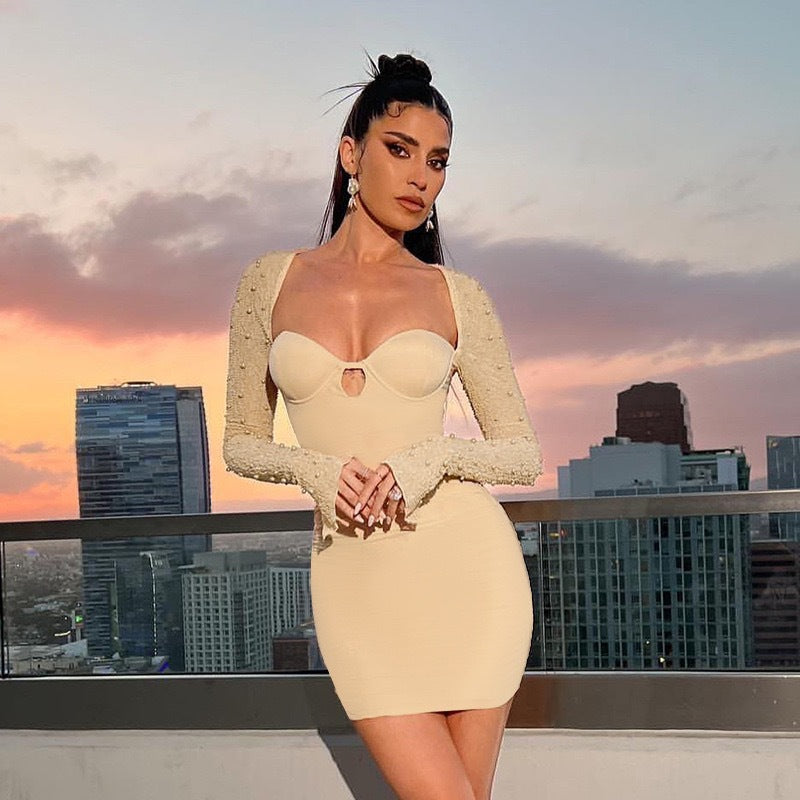 Damen Figurnahes Kleid mit beeindruckenden Puffärmeln und elegantem Ausschnitt Drune