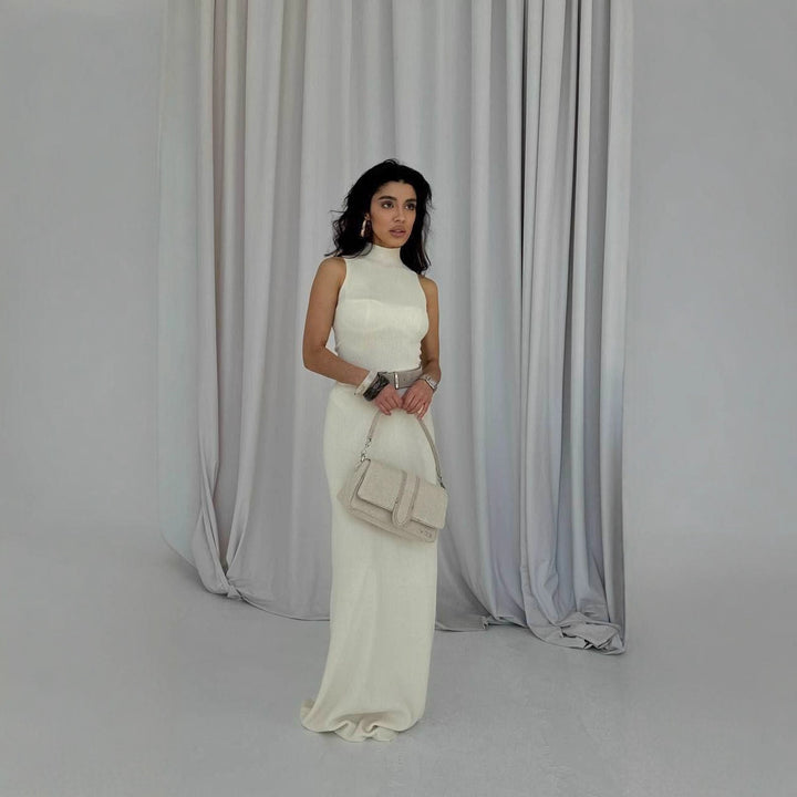 Damen Maxikleid mit elegantem Rundhalsausschnitt und taillierten Details Drune