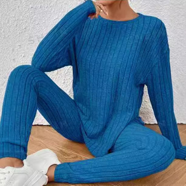 Damen Geripptes Relax‑Zweiteiler aus Feinstrick mit Rundhalsausschnitt und Slim‑Jogger Drune