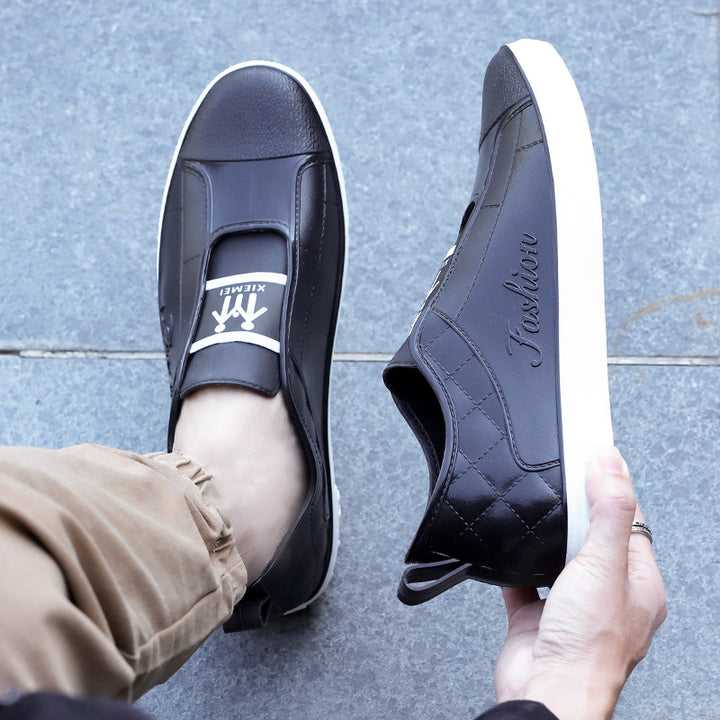 Damen Lässige Slip-On Sneaker in Lederoptik mit gesteppter Fersenpartie und kontrastierter Gummisohle Drune