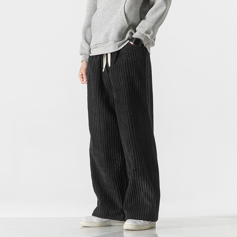 Herren Weit geschnittene Cordhose mit Tunnelzugbund und markanter Rippenstruktur Drune