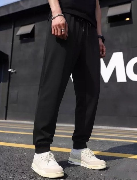 Herren Sportliche Jogginghose mit elastischem Bund und praktischen Seitentaschen Drune