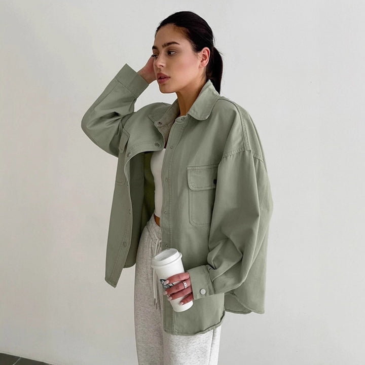 Damen Oversized Utility-Hemdjacke mit praktischen Taschen und lässigem Schnitt Drune