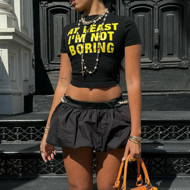 Damen cropped T-Shirt mit auffälligem Typografie-Druck Drune