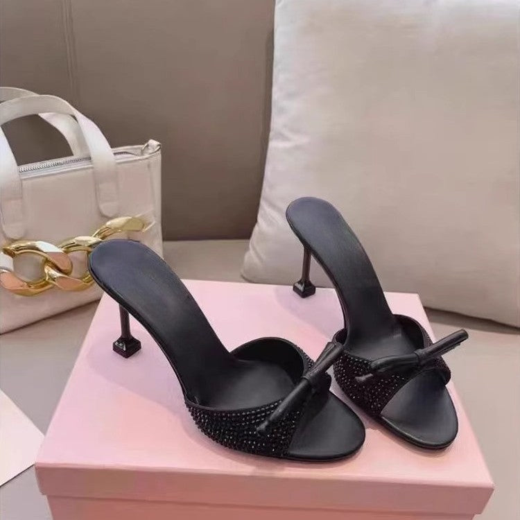 Damen Elegante High-Heel Mules mit funkelndem Kristallbesatz und goldener Zierschleife Drune