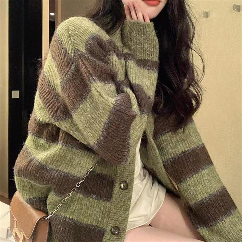 Damen Grobstrickjacke mit modischem Streifenmuster und lässigem Schnitt Drune