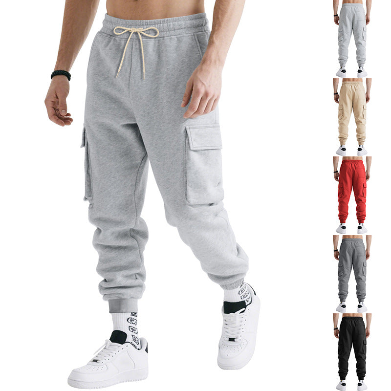 Herren nan Cargo-Joggerhose aus schwerem French Terry mit aufgesetzten Klappentaschen und elastischem Tunnelzugbund Drune