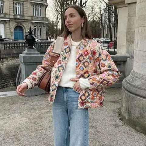 Damen gestepptes Overshirt mit buntem Muster und praktischen Taschen Drune