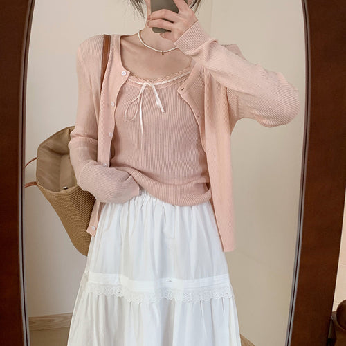 Damen lässige Strickjacke mit modischen Knopfdetails und verlängerten Ärmeln Drune