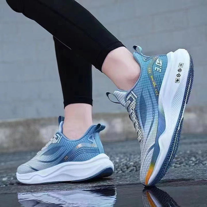 Unisex leichte Street-Running Sneaker mit geformter Energierückführungssohle und atmungsaktivem Netzoberteil Drune