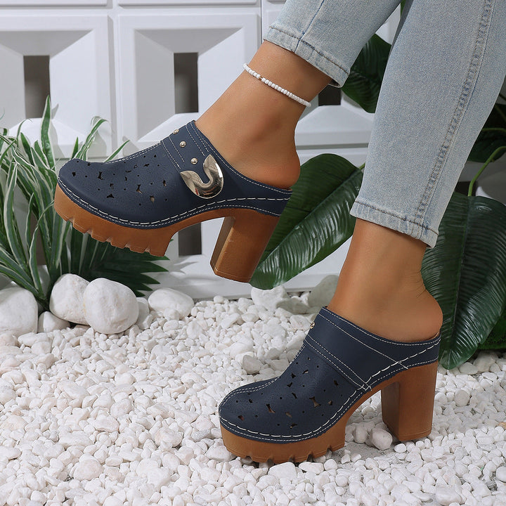 Damen modische Clogs mit perforiertem Design und elegantem Blockabsatz Drune