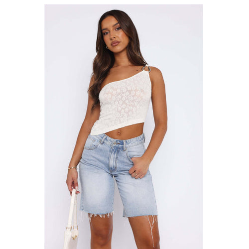 Damen asymmetrisches Spitzenoberteil mit funkelndem Ringdetail Drune