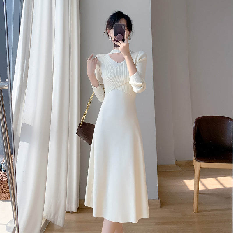 Damen Strickkleid mit modischem Wickeldesign und elegantem Cut-Out Drune