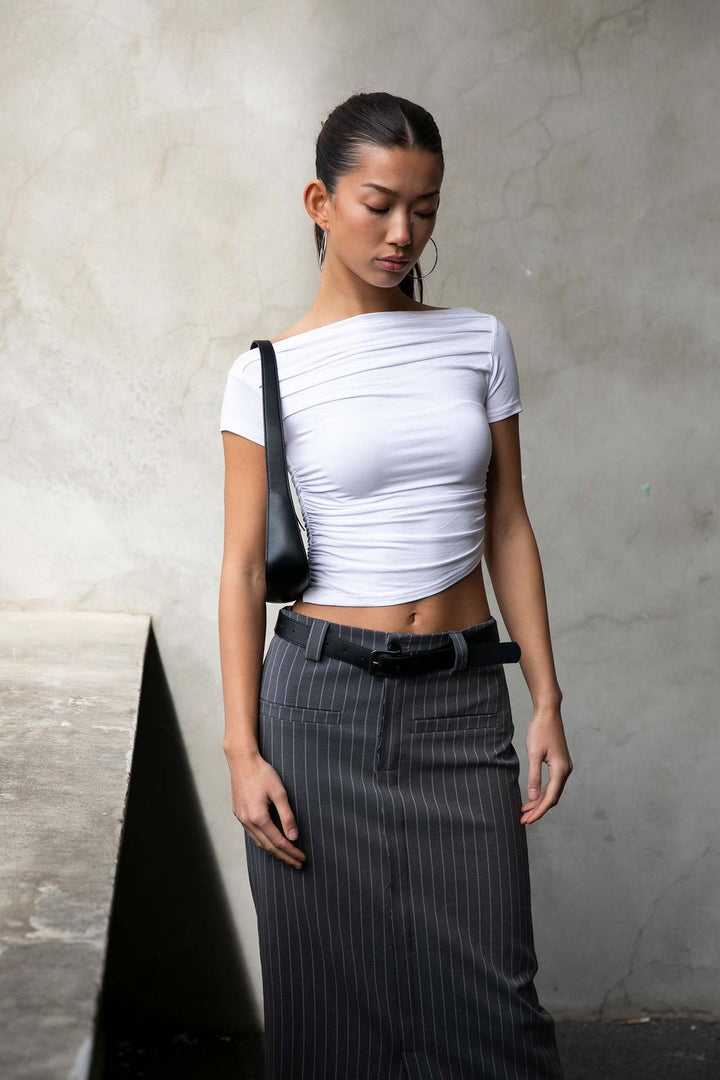 Damen figurbetontes Oberteil mit Off-Shoulder Design und Raffung Drune
