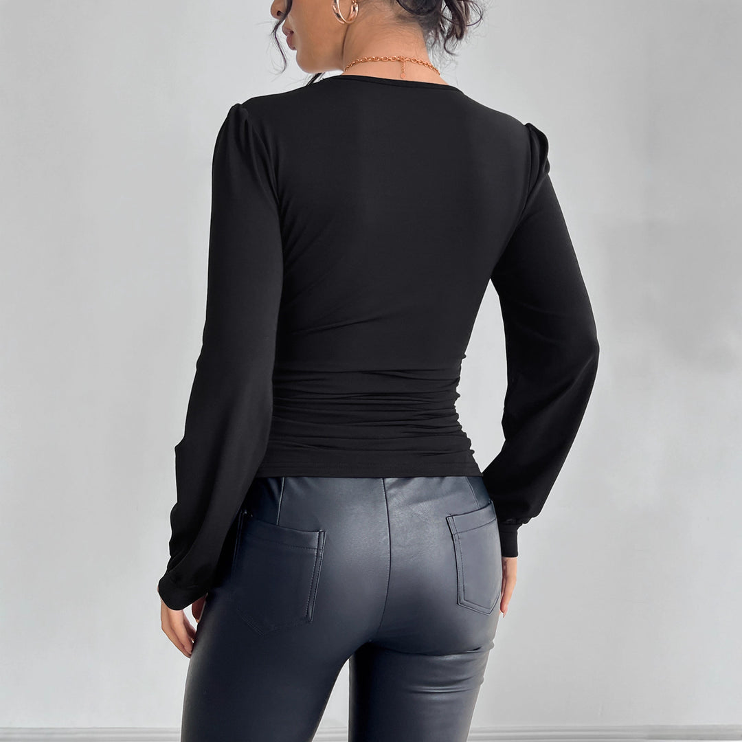 Damen nan tailliertes Langarm-Shirt mit tiefem Spitzen-Dekolleté, Raffung und Kristallbesatz Drune
