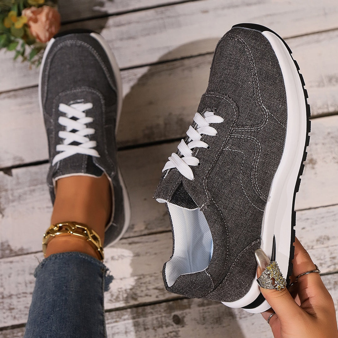 Damen Leichter Canvas‑Sneaker mit gepolstertem Komfortfußbett und profilierter Laufsohle Drune