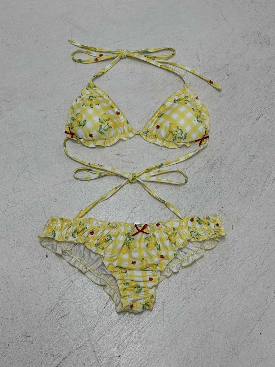 Damen Bikini-Set mit verspieltem Blumenmuster und Rüschendetails Drune