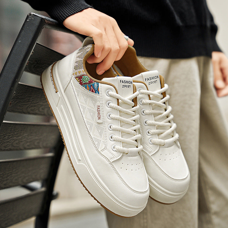 Damen Plateau-Sneaker mit Zierstickerei und gepolsterter Komfortsohle Drune