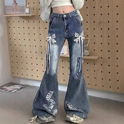 Damen weite ausgestellte Jeanshose im Cargostil mit Zierbändern, Spitzenapplikationen und Mehrfachtaschen Drune