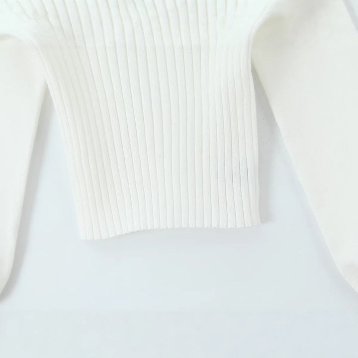 Damen Cropped-Feinstrickpullover mit taillierter Rippenstruktur, V-Ausschnitt, Rüschenbesatz und Ballonärmeln Drune