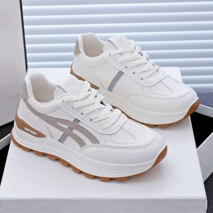 Damen Voluminöse Plateausneaker mit rutschfester Gummiprofilsohle und seitlichen Zierstreifen Drune