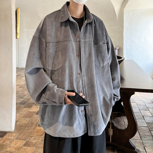 Herren nan oversized Kordhemdjacke mit aufgesetzten Brusttaschen, abgerundetem Saum und lockerer Silhouette Drune