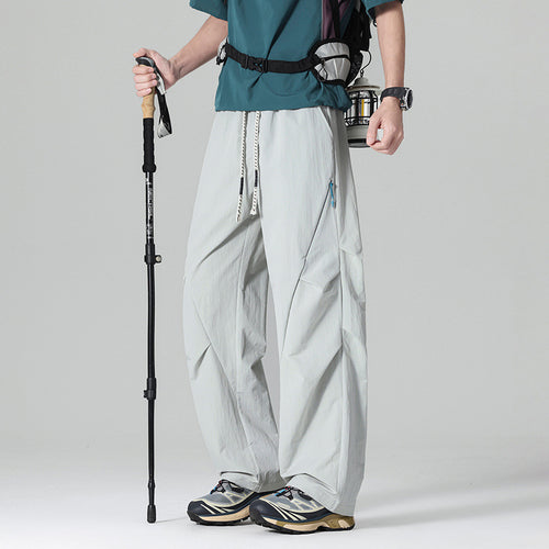 Herren Leichte Outdoor-Hose mit innovativem Schnitt