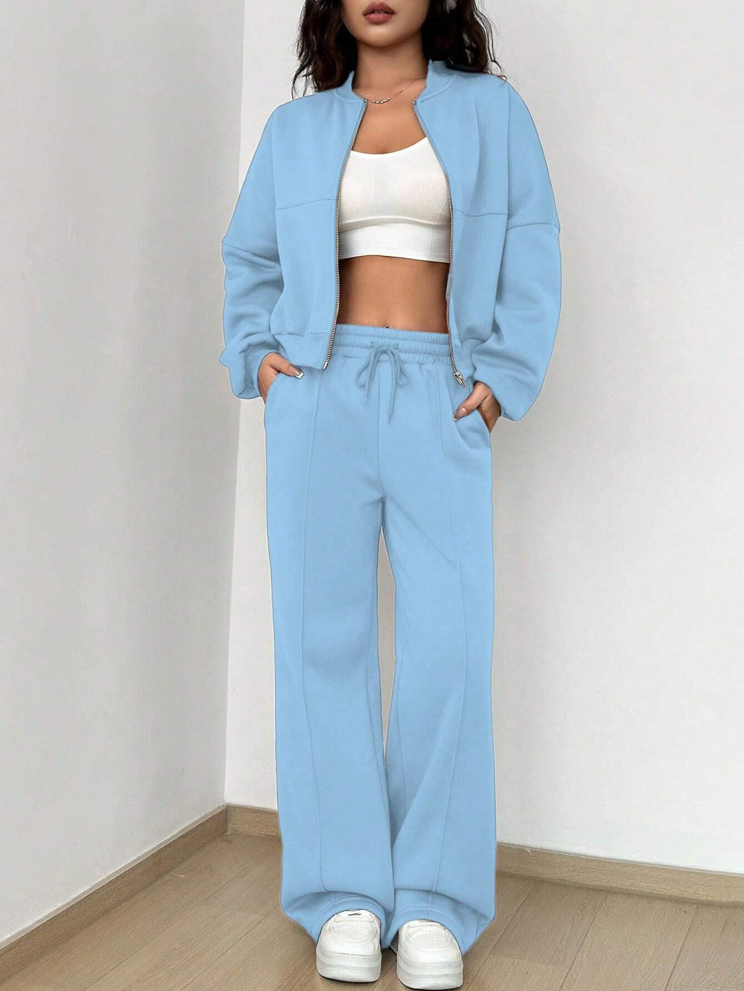 Damen Loungewear-Set mit kurzem Reißverschluss-Bomber und weiter High-Waist Jogginghose Drune