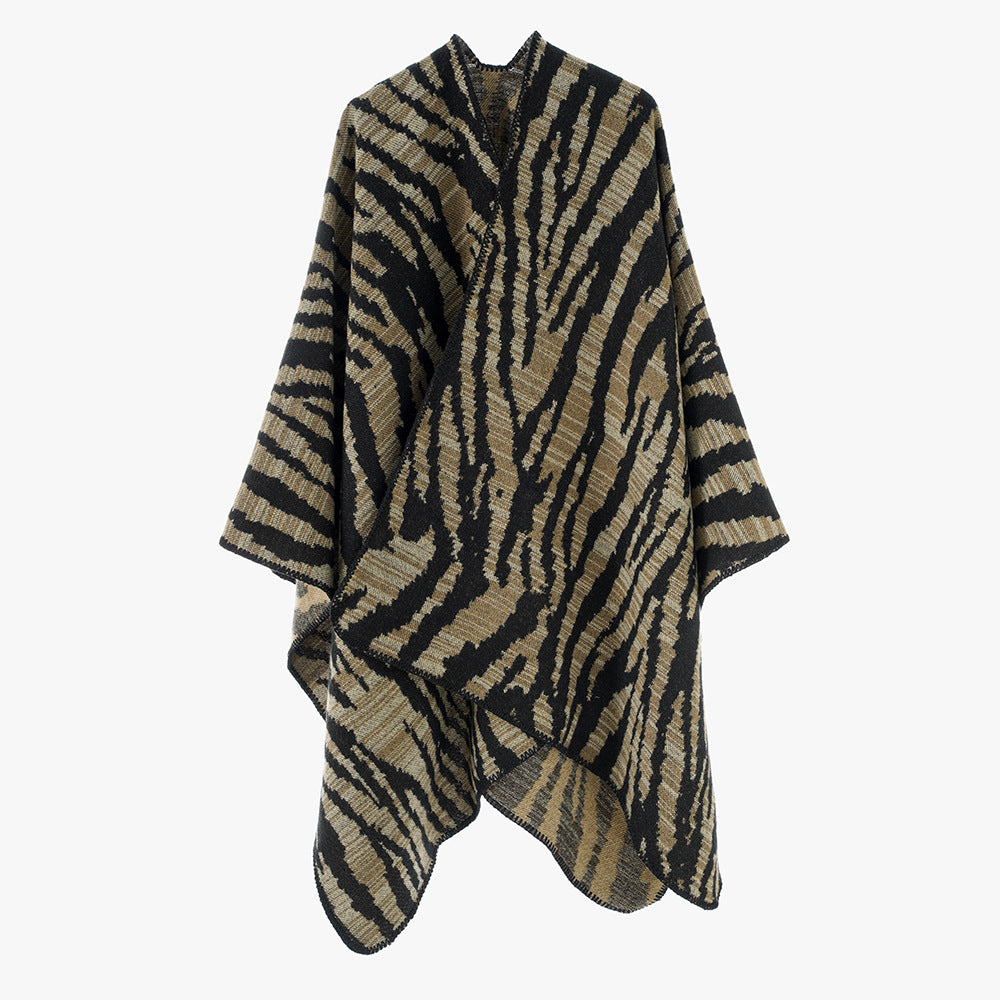 Damen Grobstrick‑Poncho im Cape‑Schnitt mit Zebra‑Jacquard und offener Kimonoärmelung Drune