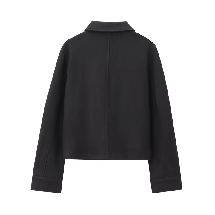 Damen nan kurze Wolljacke mit Hemdkragen, aufgesetzten Taschen und cleaner Boxy-Silhouette Drune
