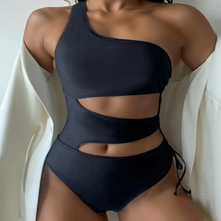 Damen Einseitiger Badeanzug mit modischen Cut-Outs Drune