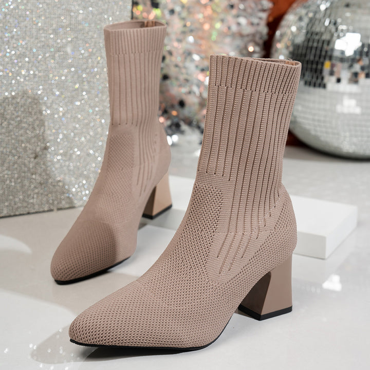 Damen Strick-Socken-Stiefelette mit spitzer Kappe, Stretch-Obermaterial und skulptiertem Blockabsatz Drune