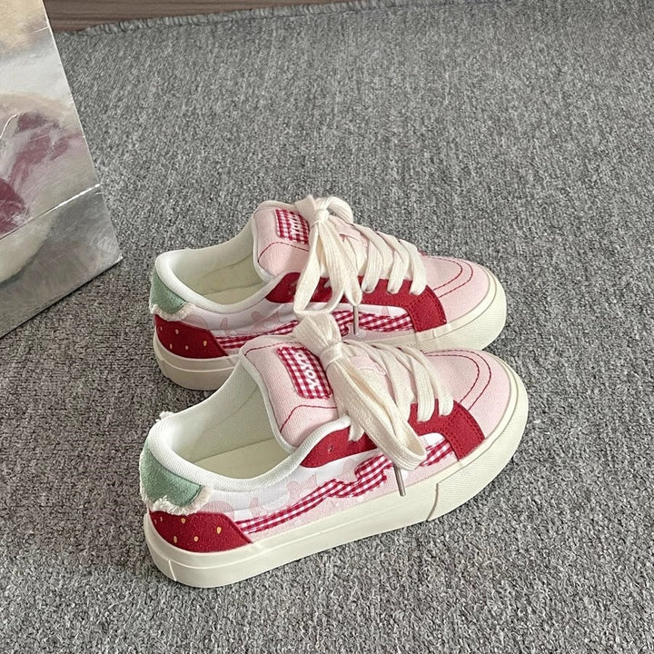 Damen Sneakers im fröhlichen Design von Drune