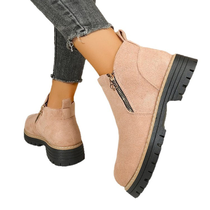 Damen nan knöchelhohe Wildlederimitat-Stiefelette mit seitlichem Reißverschluss, Zuglasche und robust profilierter Gummisohle Drune