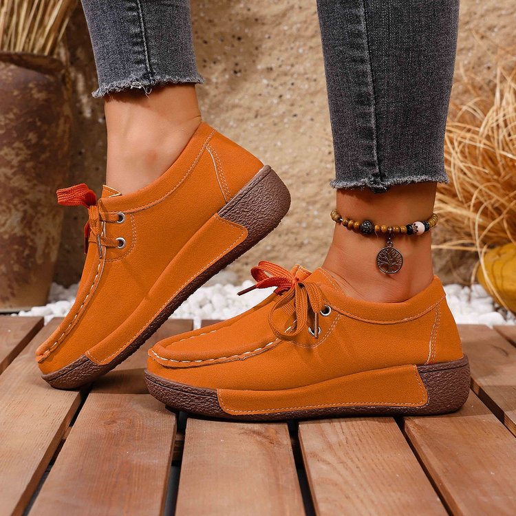 Damen mokassinartige Plateau-Sneaker mit Velourslederoptik, dekorativer Handnaht und stoßdämpfender Profilsohle Drune
