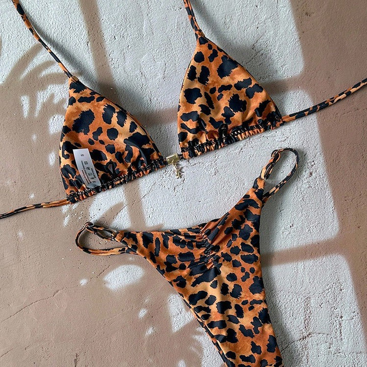 Damen Triangel-Bikini mit animalischem Muster und raffinierten Goldakzenten Drune