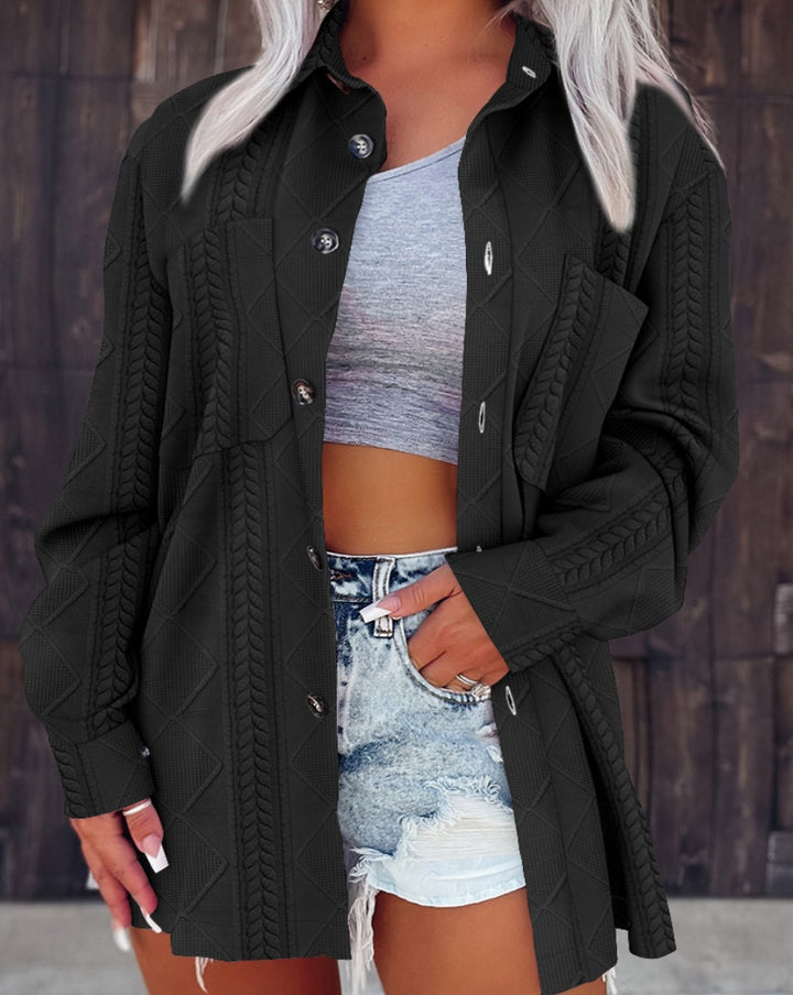 Damen Oversize Strick‑Hemdjacke mit Zopfstrick, Brusttasche und Knopfleiste Drune