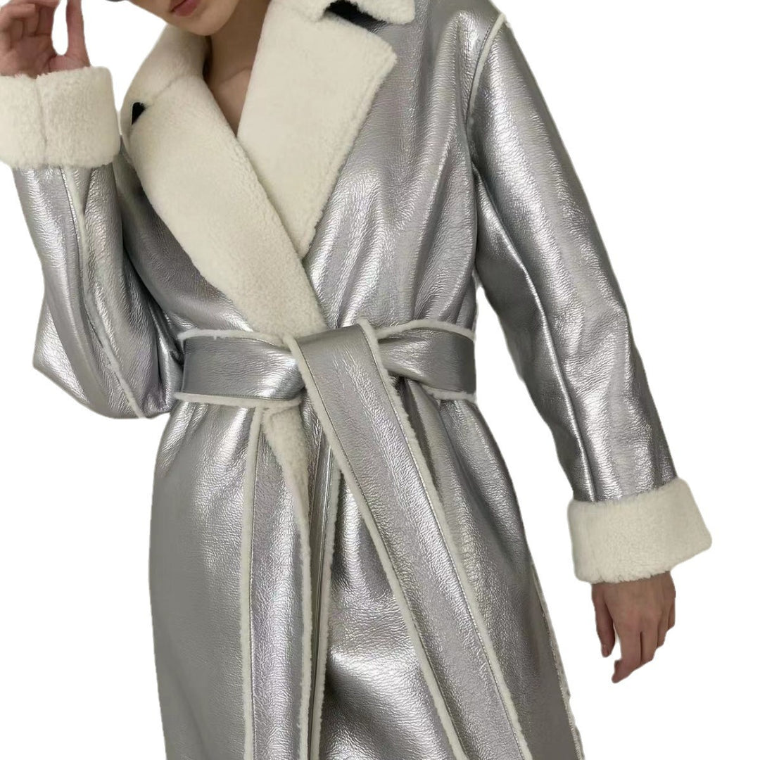 Damen Longline-Mantel aus Metallic‑Material mit Teddyfutter und überschnittener Schulter Drune