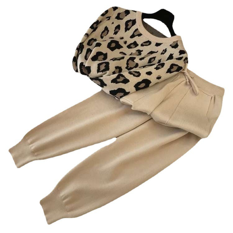 Damen stylisches Freizeitstrickset mit hohem Kragen Drune