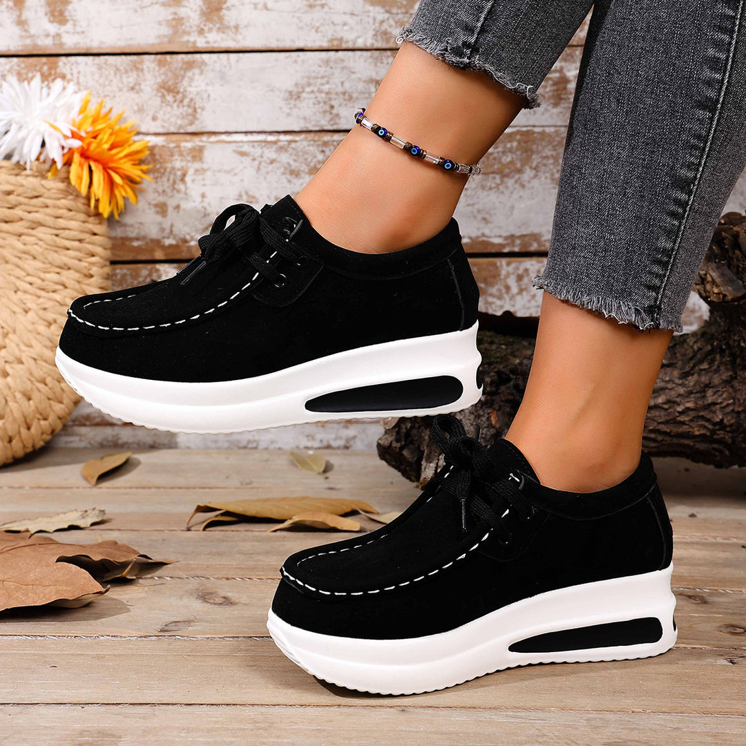 Damen Bequeme Keil‑Plateau‑Sneaker mit Wildlederoptik und gepolstertem Komfortfußbett Drune