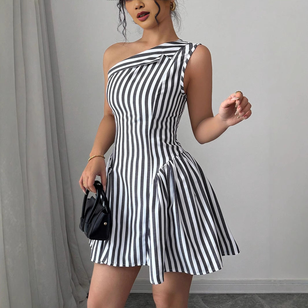 Damen Schulterfreies Streifen-Kleid mit eleganten Falten Drune