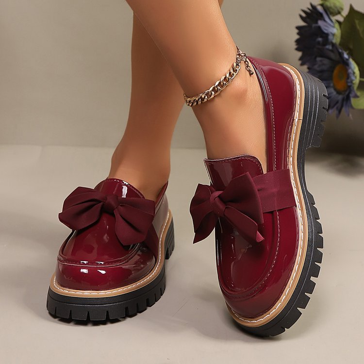 Damen  Lack-Optik Loafer mit massiver Profilsohle und großer Stoffschleife Drune