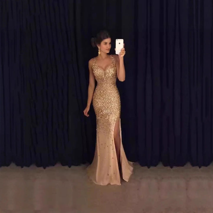 Damen Glitzerndes Abendkleid mit tiefem Schlitz und figurbetontem Schnitt Drune
