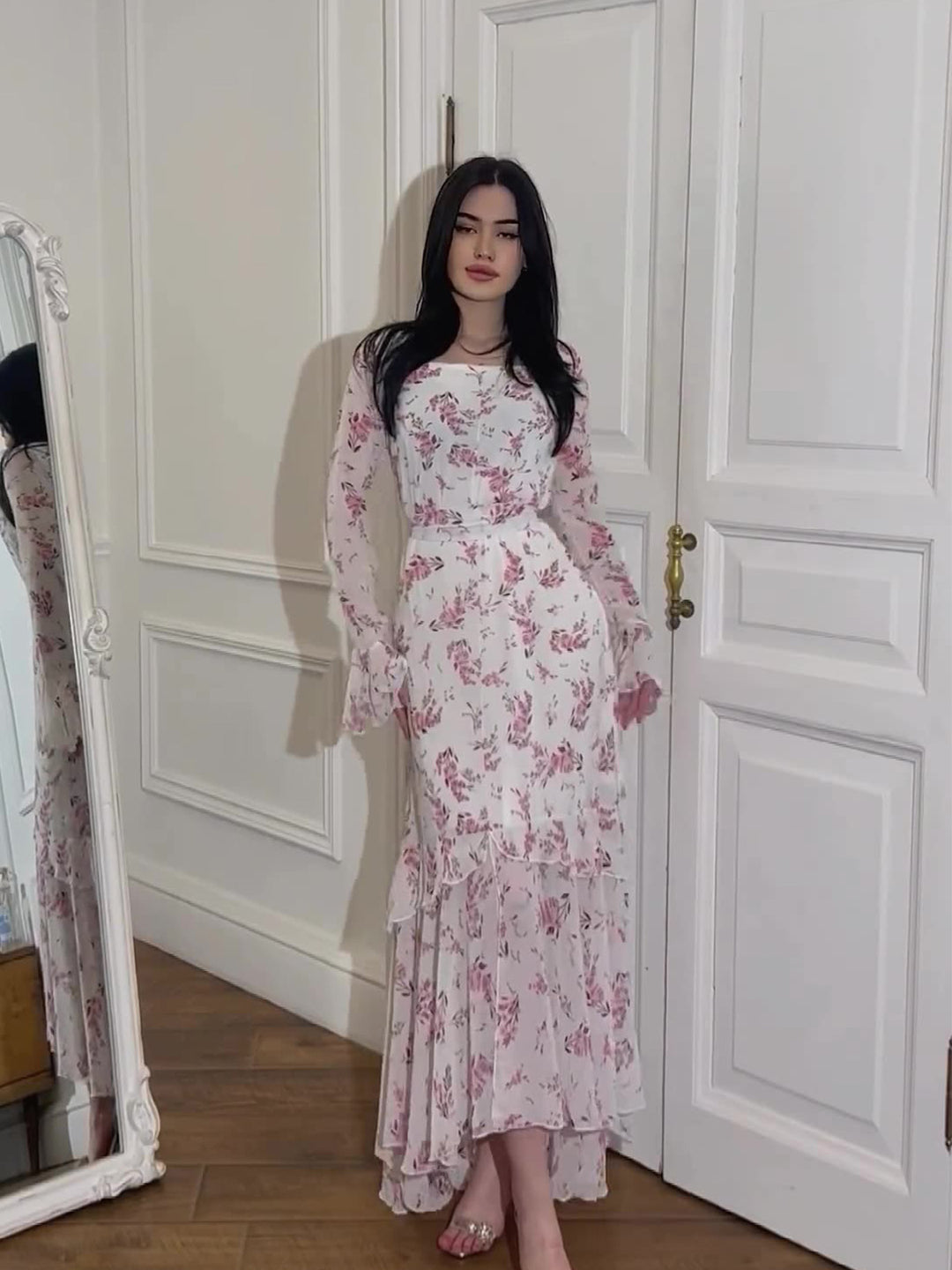 Damen Rüschenkleid mit floralem Design und elegantem V-Ausschnitt Drune