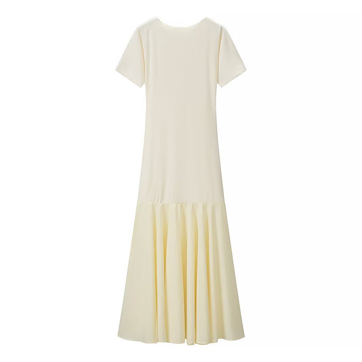 Damen Maxikleid mit kurzen Ärmeln, figurumspielendem Oberteil und ausgestelltem Volant-Saum Drune